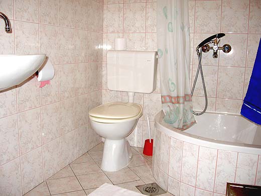 Apartman / Apartment 6